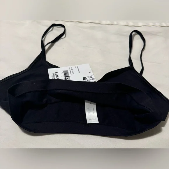 Hanro Black Bandeau - Picture 4 of 9